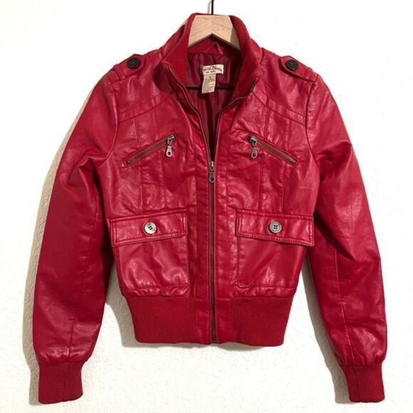 Paris Blues Y2K Red Faux Leather Bomber Jacket Pleather Vinyl Size M - Picture 8 of 8
